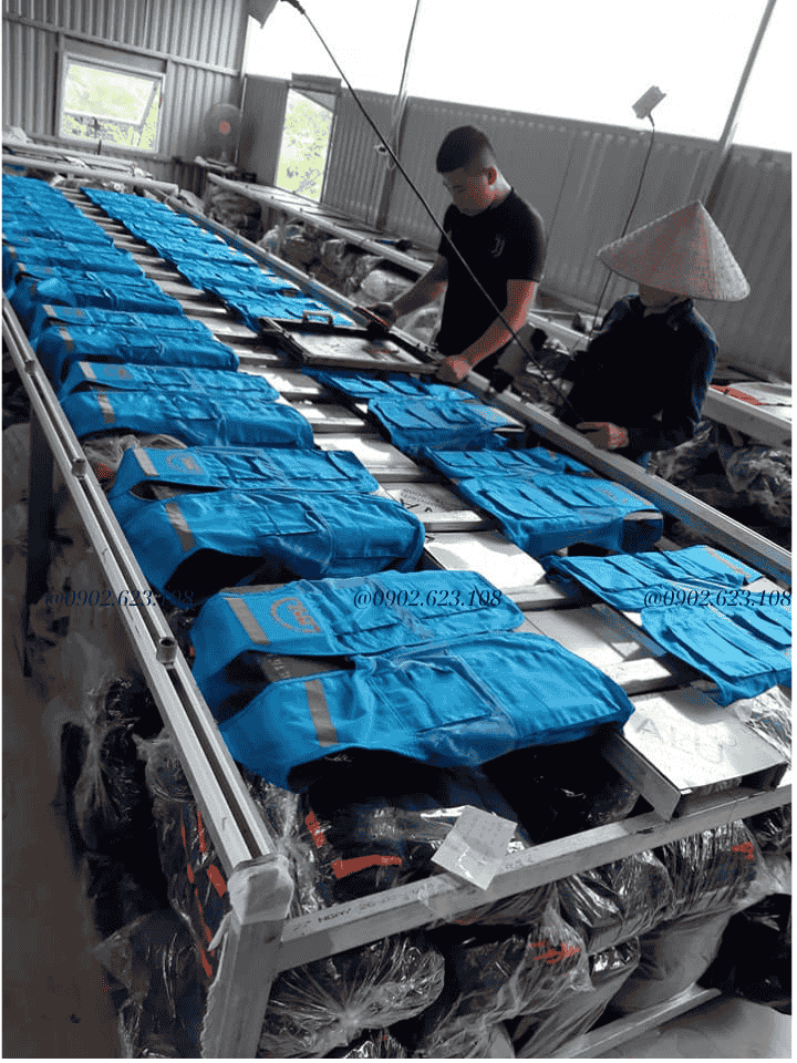 xuong may ao bao ho phan quang 1