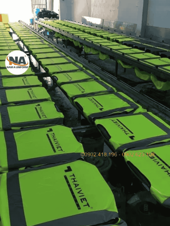 xuong may ao bao ho phan quang