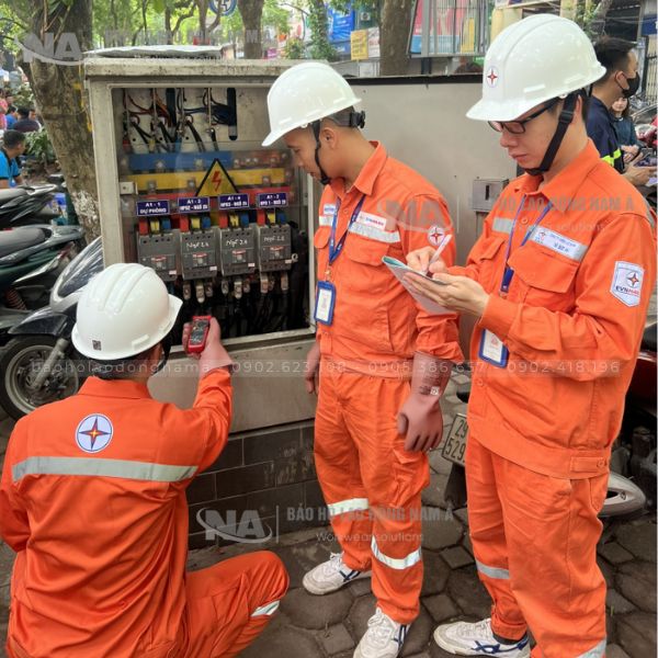 bo quan ao nganh dien luc mau cam 3